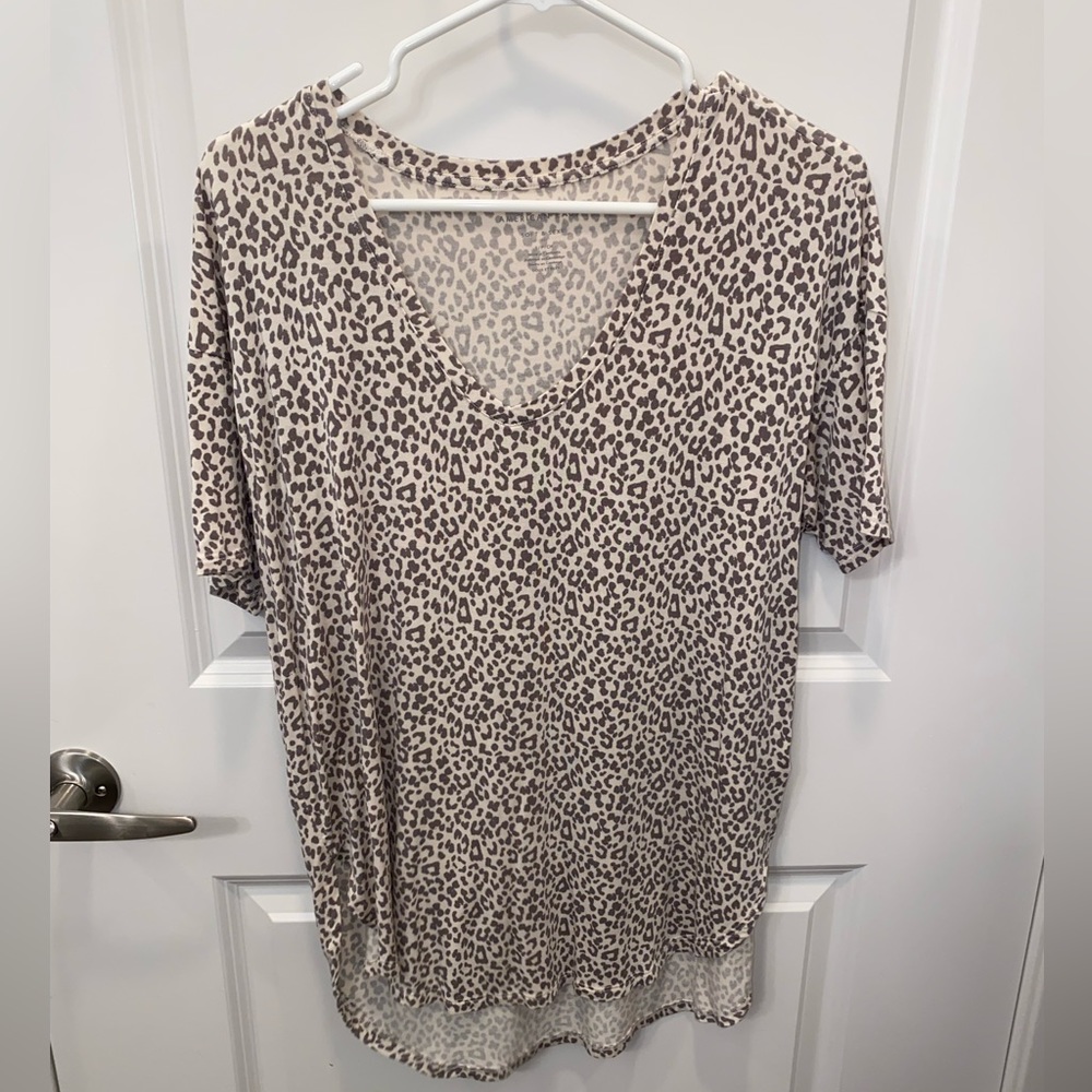 Animal print soft tee